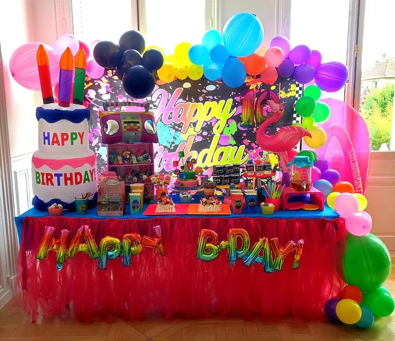 Décoration anniversaire Fluo Pop Art — L'atelier de Kashaine